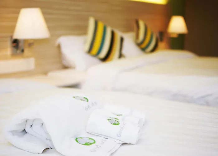 Good Luck Inn